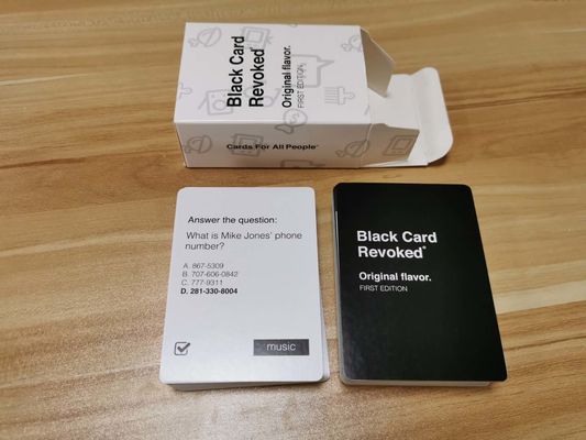 白黒マットはゲームのためのトランプ106PCSの質問カードを薄板にした